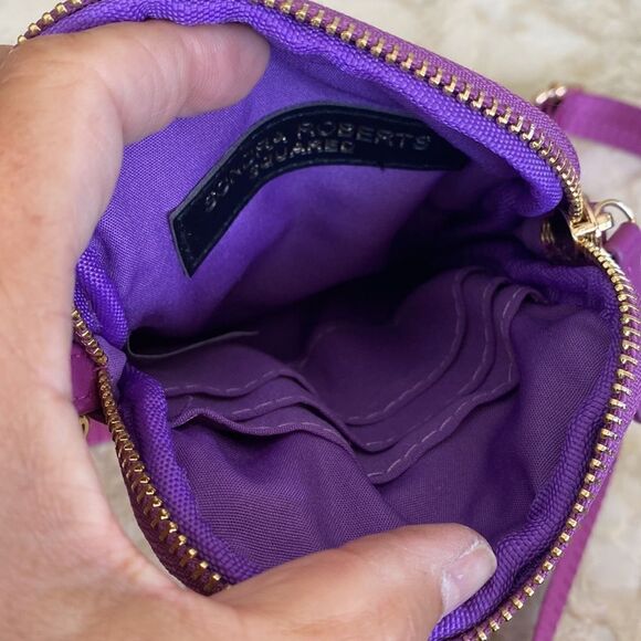 NWOT Sondra Roberts Squared Quilted Vegan Leather Cross Body Wallet Phone Bag - Picture 9 of 11